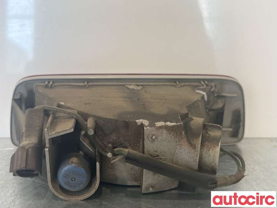 Baklykt fra støtfanger til Mitsubishi ASX 2010-2019  (MITSUBISHI|8337A102)