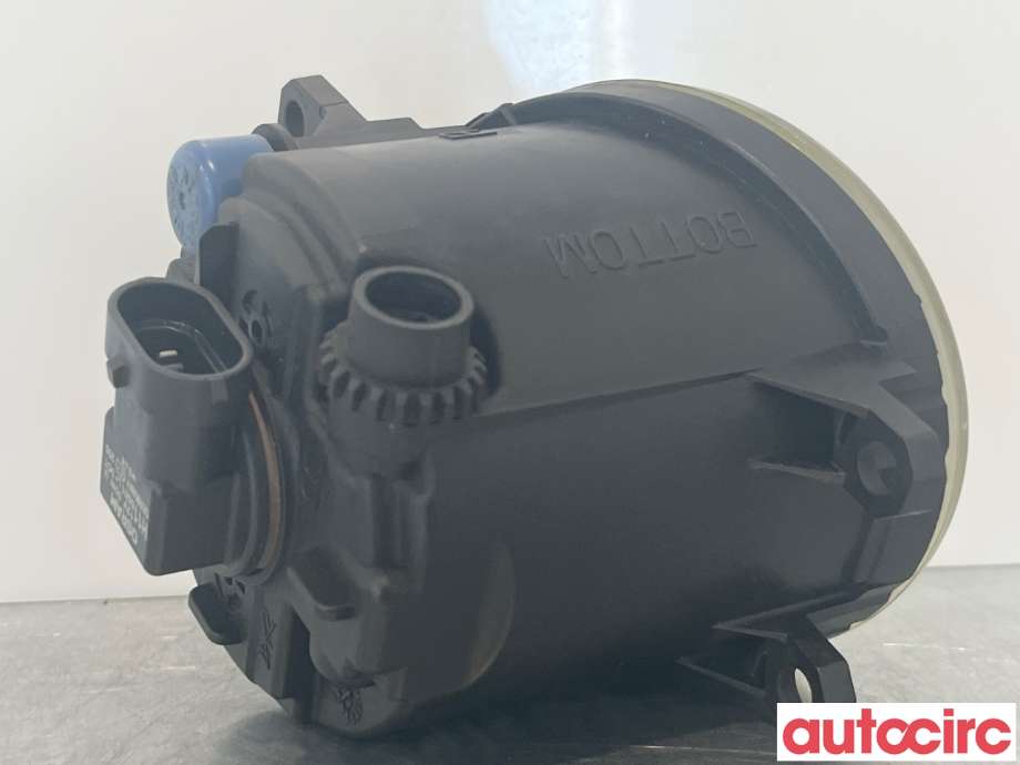 Tåkelykt høyre foran til Toyota Avensis 2009-2015 (Type III, Fase 1)  (TOYOTA|812100D042|812100D041)