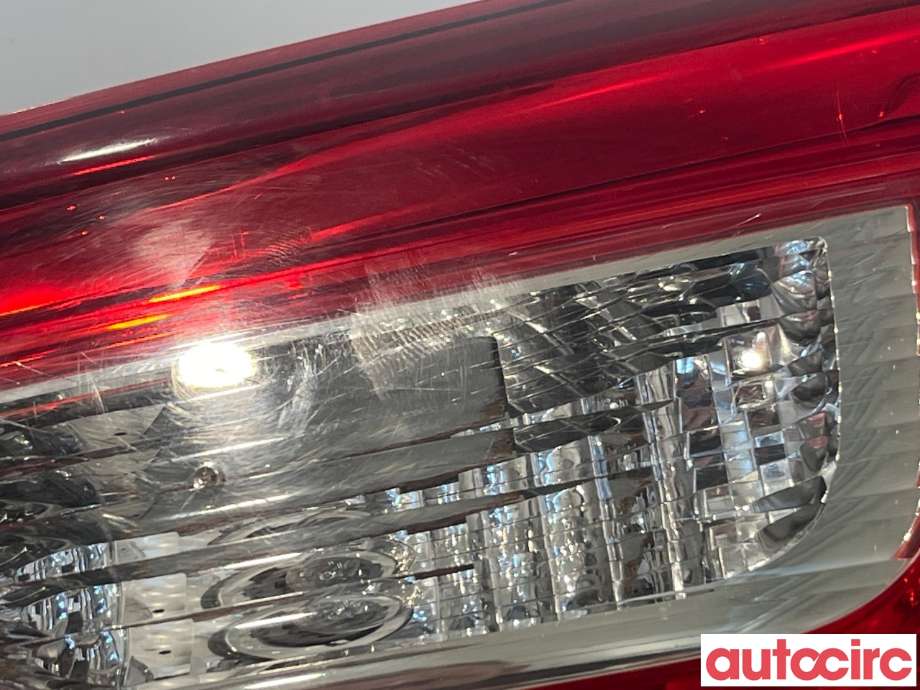 Baklykt høyre indre til Mitsubishi ASX 2010-2019  (MITSUBISHI|8336A088)