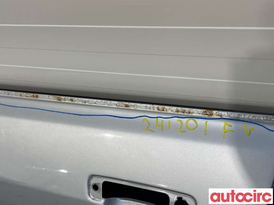 Dør venstre foran til Audi A8 1995-2002 (Type I)  (AUDI|4D0831051A)