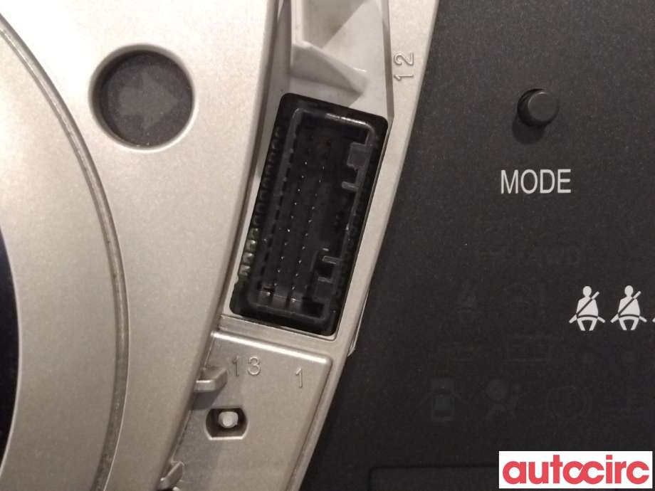 Instrumentpanel til Toyota Urban Cruiser 2009-2014  (TOYOTA|8380052W50|)