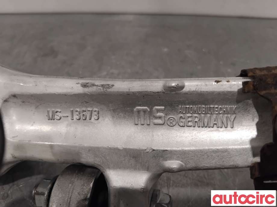 Bærebru venstre foran nedre til Audi A8 1995-2002 (Type I) (AUDI|4D0407151P|13673|)