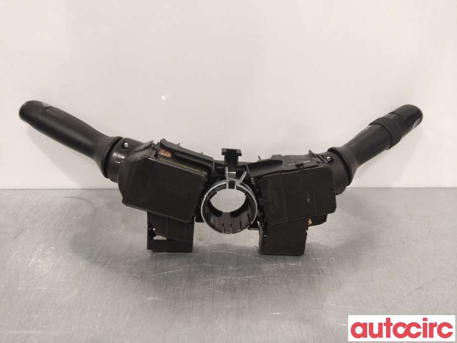 Bryter combi til Toyota Urban Cruiser 2009-2014  (TOYOTA|8414052171|8465252230)