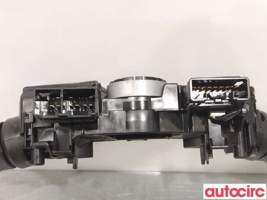 Bryter combi til Toyota Urban Cruiser 2009-2014  (TOYOTA|8414052171|8465252230)