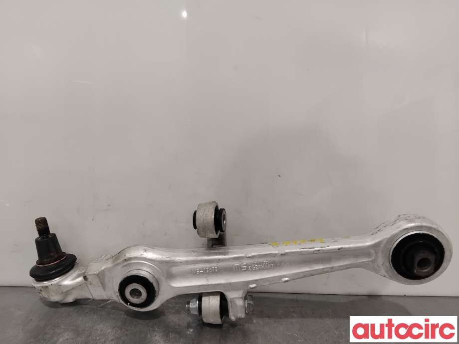 Bærebru høyre foran nedre til Audi A8 1995-2002 (Type I)  (AUDI|4D0407151P|13673|)