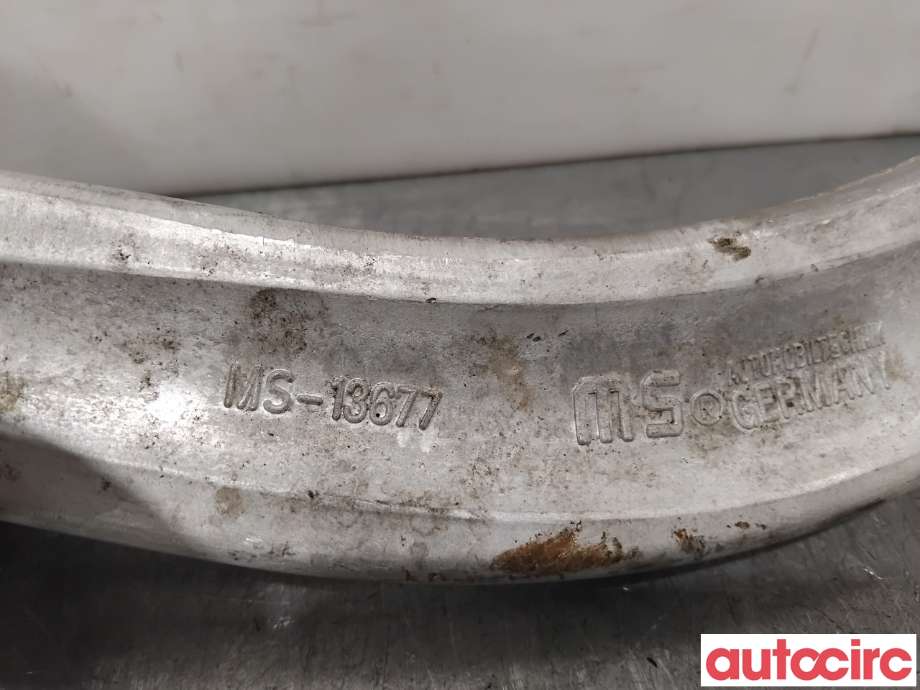 Bærebru høyre foran nedre til Audi A8 1995-2002 (Type I)  (AUDI|8E0407694Q|13677|8E0407694AG)