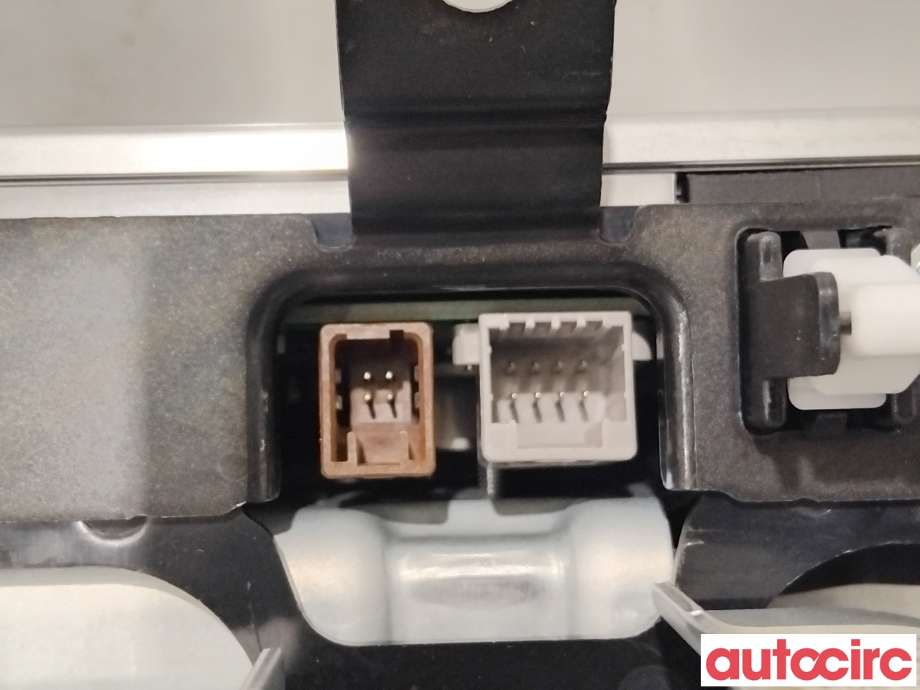 Multimedia display (MCU - Media Controller Unit) til Mazda CX-3 2015-2022  (MAZDA|D09H-61-1J0B|VPFJ1F-14E800-AJ|D09H611J0A)