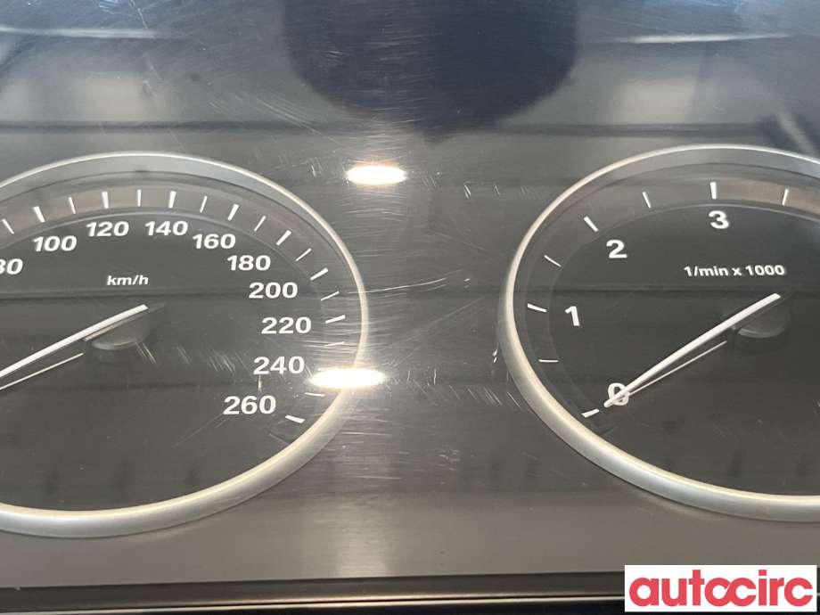 Instrumentpanel til BMW 5-Serie 2010-2017 (F10/F11) (F10/F11) (BMW|62109358981|)