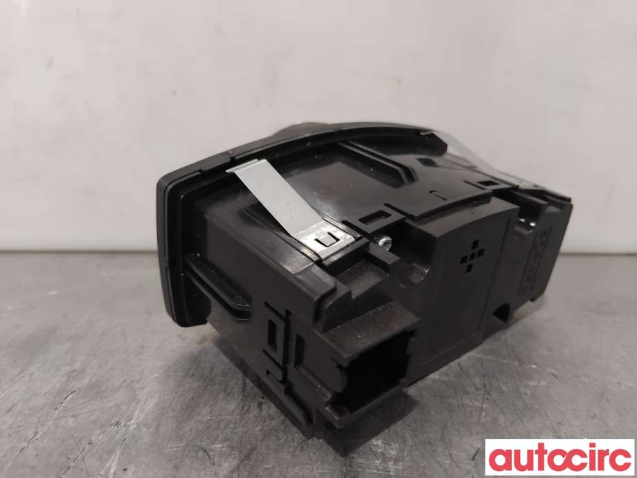 Bryter lys til Ford Focus 2011-2014 (Type III, Fase 1) (FORD|2551321||BM5T13A024EB)