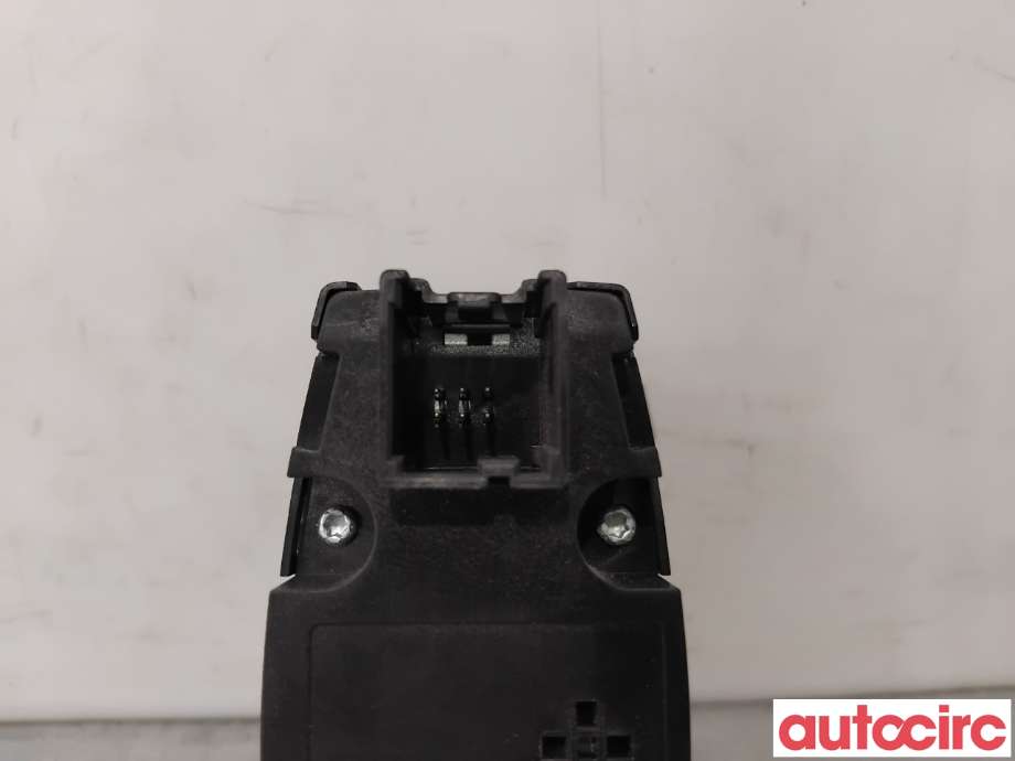 Bryter lys til Ford Focus 2011-2014 (Type III, Fase 1) (FORD|2551321||BM5T13A024EB)