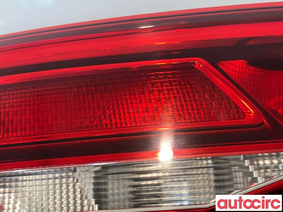 Baklykt venstre indre til Audi A3 2016-2020 (Type III, Fase 2)  (AUDI|8V4945075)