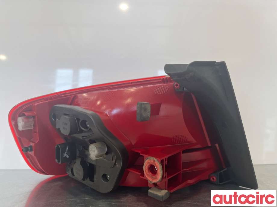 Baklykt høyre til Audi A4 2007-2014 (Type IV) (B8) (B8) (AUDI|8K5945096D)