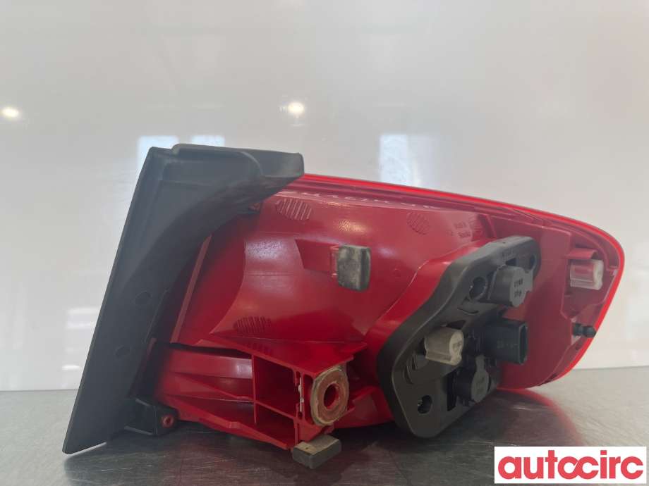 Baklykt venstre til Audi A4 2007-2014 (Type IV) (B8) (B8) (AUDI|8K5945095D)