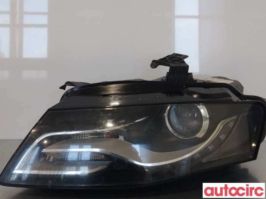 Frontlykt venstre xenon til Audi A4 2007-2014 (Type IV) (B8) (B8) (AUDI|8K0941029AJ|8K0941003C)
