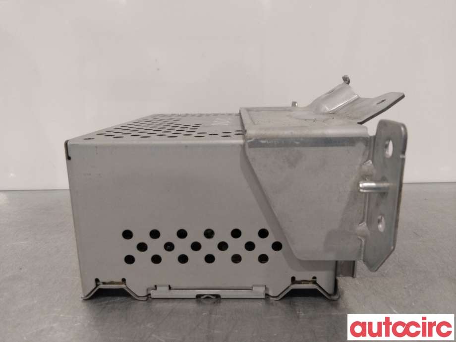 Bilstereo til Ford Fiesta 2017-->> (Type VII)  (FORD|2427739|H1BT-18C815-ZV)