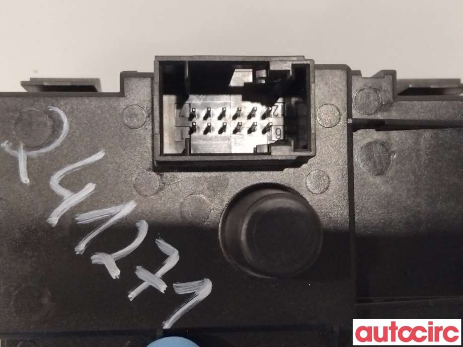 Bryter lys til BMW 1-Serie 2004-2011 (E81/E82/E87/E88) (E81/E82/E87/E88) (BMW|61316932794|)