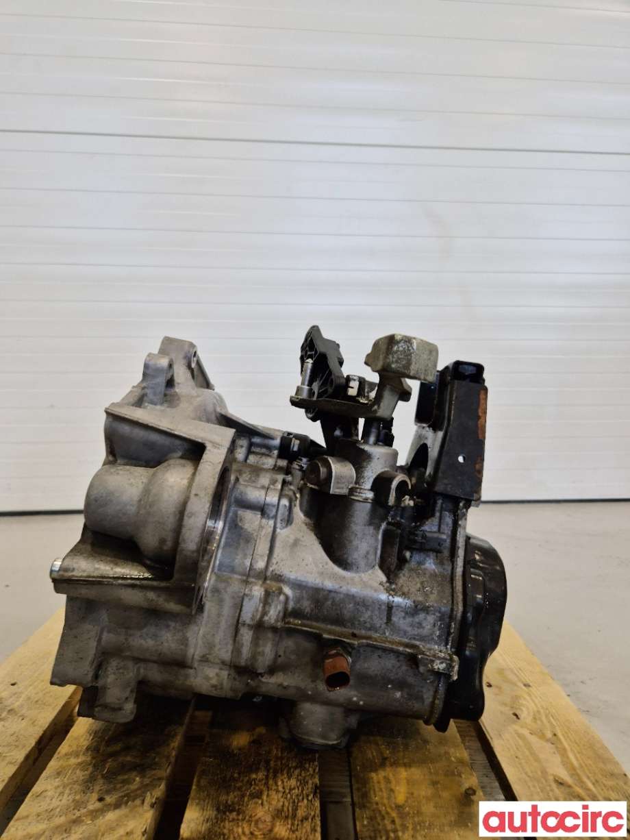 Girkasse manuell til VW Polo 2014-2017 (Type V, Fase 2)  (VOLKSWAGEN|02R300042NX|PED|20T300049SX)