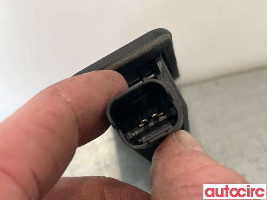 Skiltlys til Peugeot 5008 2017-->> (Type II)  (PEUGEOT|6340G3||9682403680)