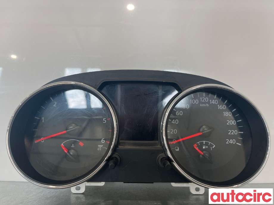 Instrumentpanel til Nissan Qashqai, 2010-2014 (Type I, Fase 2)  (NISSAN|24810BR51D)