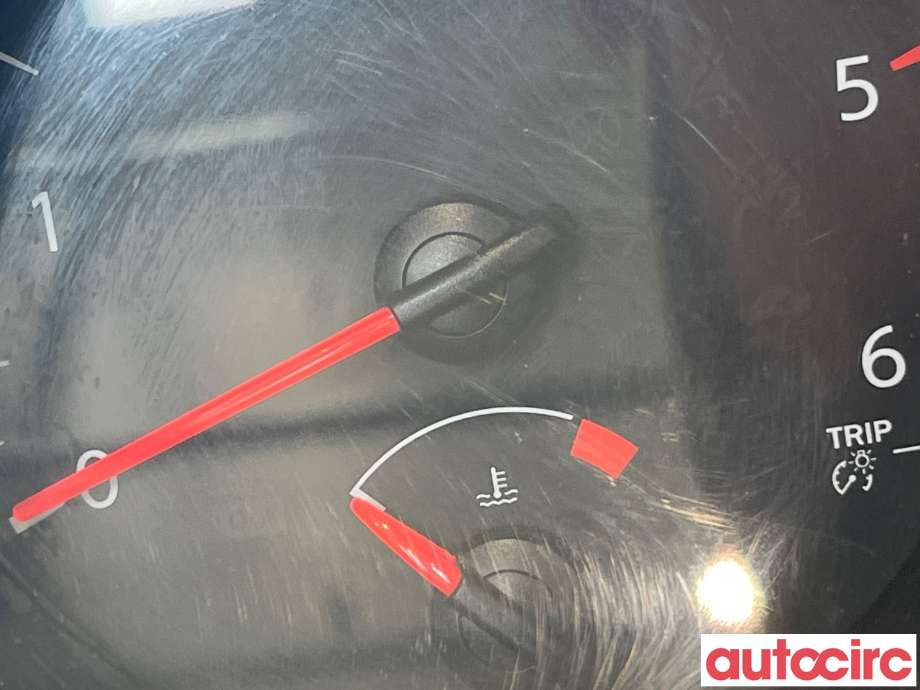 Instrumentpanel til Nissan Qashqai 2010-2014 (Type I, Fase 2)  (NISSAN|24810BR51D)