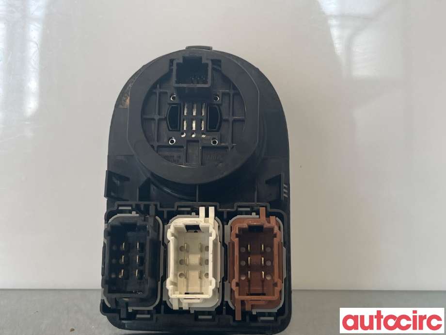 Bryter diverse til Nissan Qashqai 2010-2014 (Type I, Fase 2)  (NISSAN|25535JG01A)
