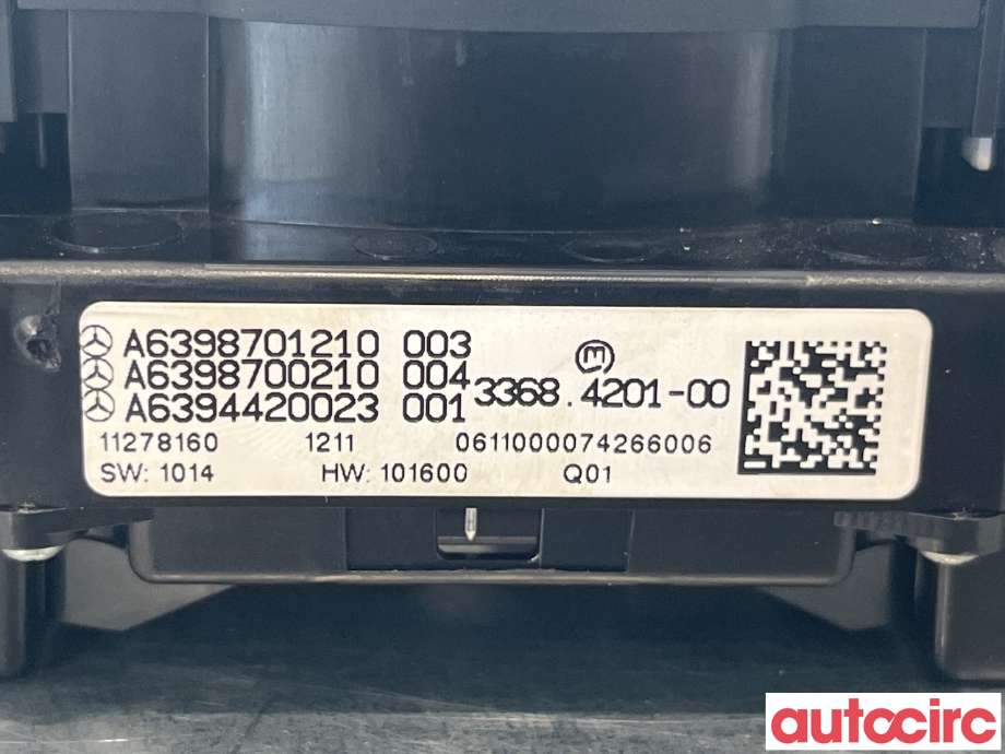 Bryter nødblink til Mercedes Vito/Viano 2010-2014 (Fase 2) (W639) (W639) (MERCEDES|A6398701910)