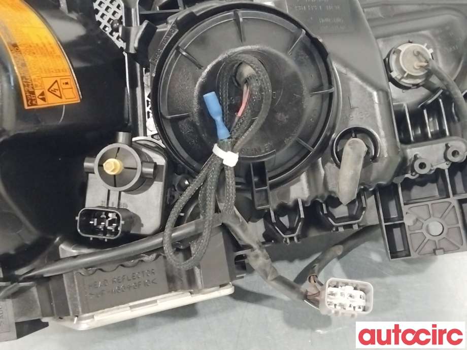 Frontlykt venstre xenon til Mitsubishi ASX 2010-2019  (MITSUBISHI|8301B591)