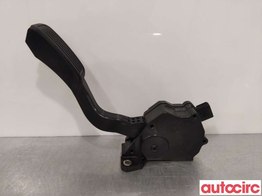 Pedal gass til Toyota Urban Cruiser 2009-2014 (TOYOTA|7811052020|)