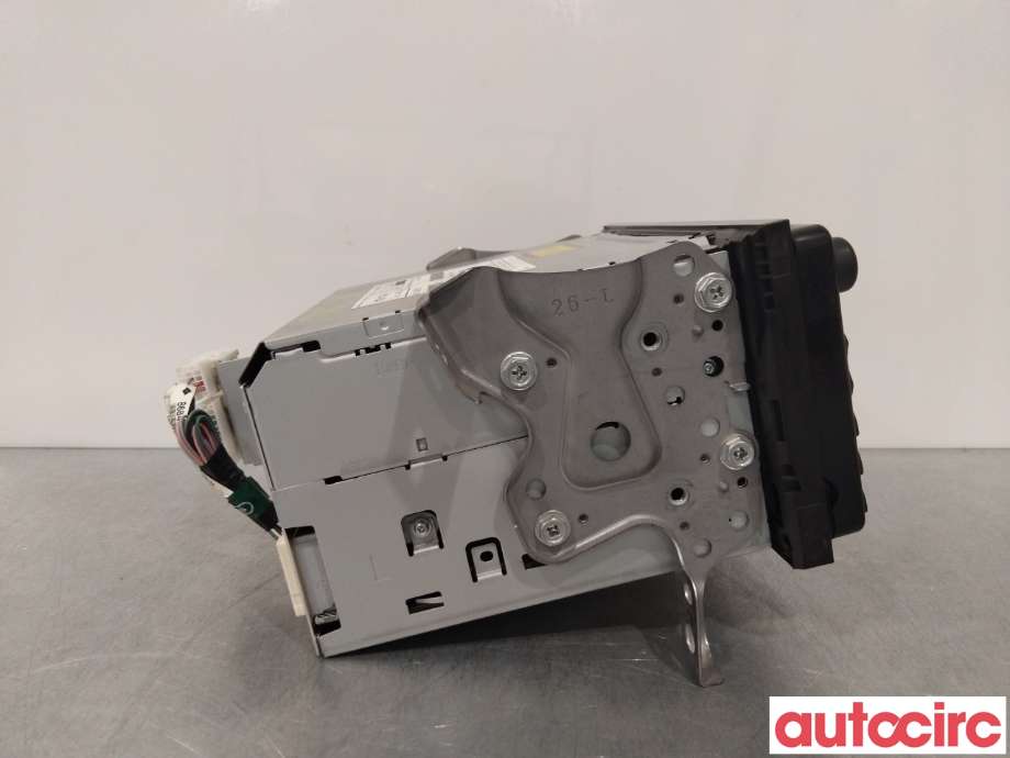 Bilstereo navigasjon til Toyota Urban Cruiser 2009-2014  (TOYOTA|8612052620|)