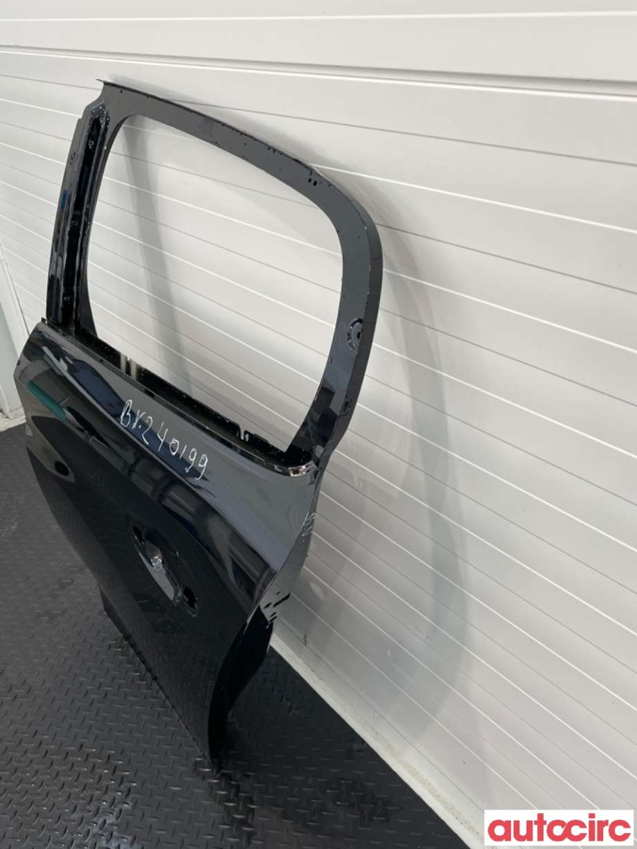 Dør venstre bak til Peugeot 208 2019-->> (Type II)  (PEUGEOT|9827577980|)