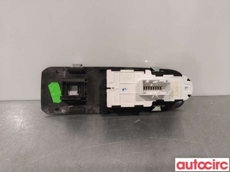 Bryter ruteheis til Peugeot Partner 2019-->> (Type III)  (PEUGEOT|96784561ZD|)