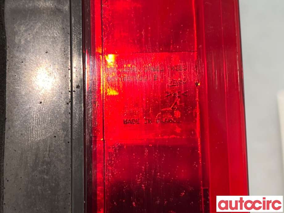 Baklykt bremselys bakrute til Peugeot 5008 2017-->> (Type II)  (PEUGEOT|9811951080|)