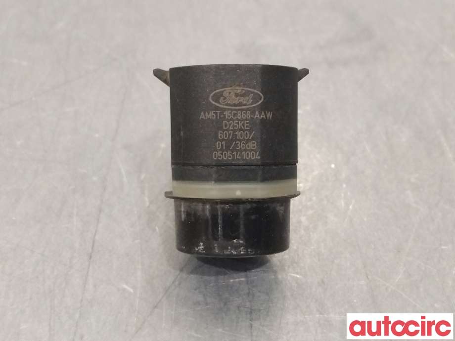 Parkeringssensor foran til Ford Focus 2011-2014 (Type III, Fase 1)  (FORD|2489139|607100|AM5T-15C868-AAW)