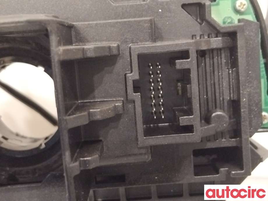 Bryter combi til Ford Focus 2011-2014 (Type III, Fase 1)  (FORD|2060373|)