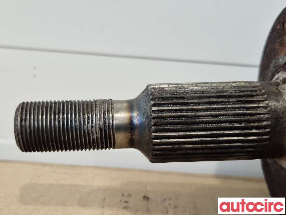 Drivaksel høyre foran til VW Transporter / Caravelle 2009-2015 (Fase 2) (T5) (T5) (VOLKSWAGEN|7E0407452EX||7E0407272J)