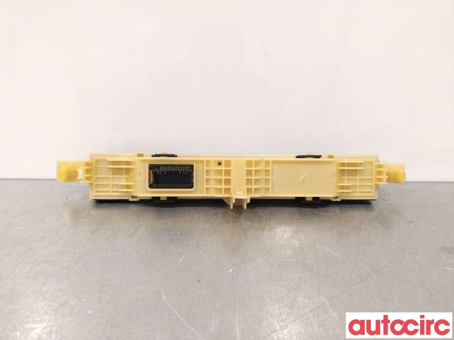 Bryter diverse til Toyota RAV4 2013-2015 (Type IV, Fase 1)  (TOYOTA|8395042080|)
