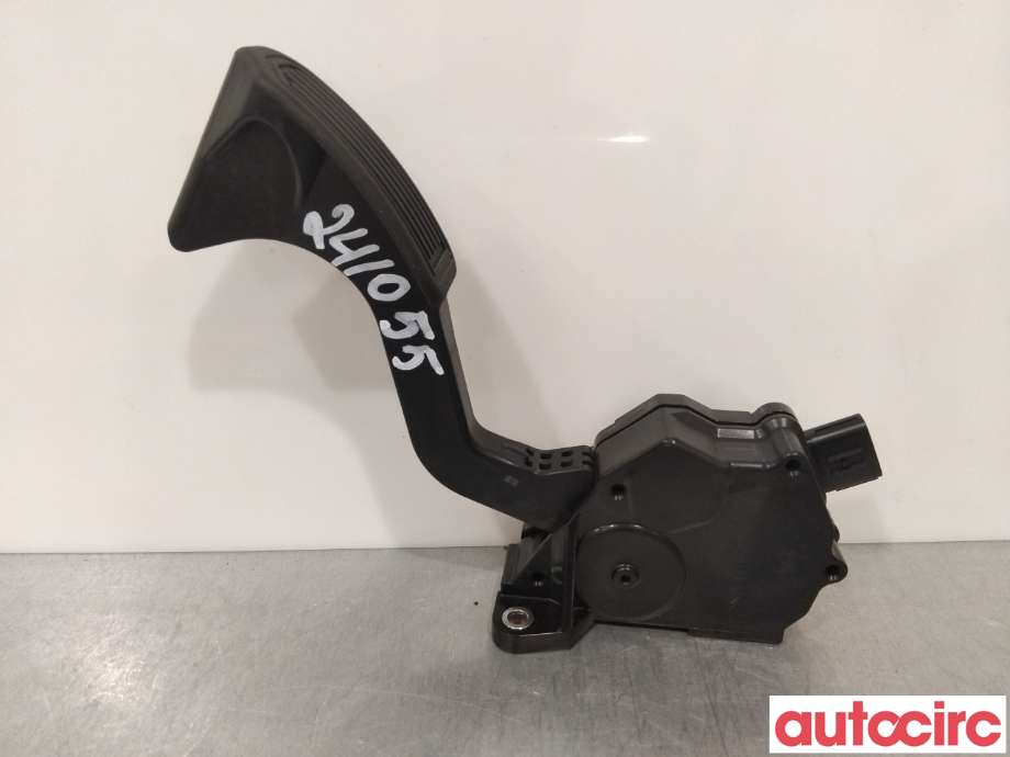 Pedal gass til Toyota RAV4 2013-2015 (Type IV, Fase 1) (TOYOTA|7811042040|)