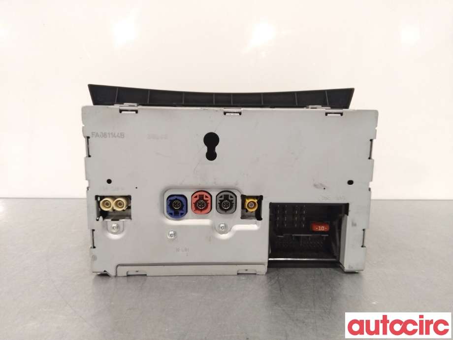 Bilstereo til Mercedes C-Klasse 2011-2014 (Fase 2) (W204) (W204) (MERCEDES|A2049003509|)