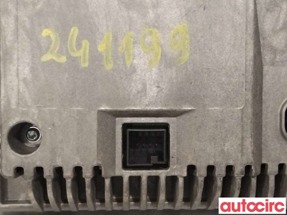 Multimedia display (MCU - Media Controller Unit) til Mercedes C-Klasse 2011-2014 (Fase 2) (W204) (W204) (MERCEDES|A1729004004|)