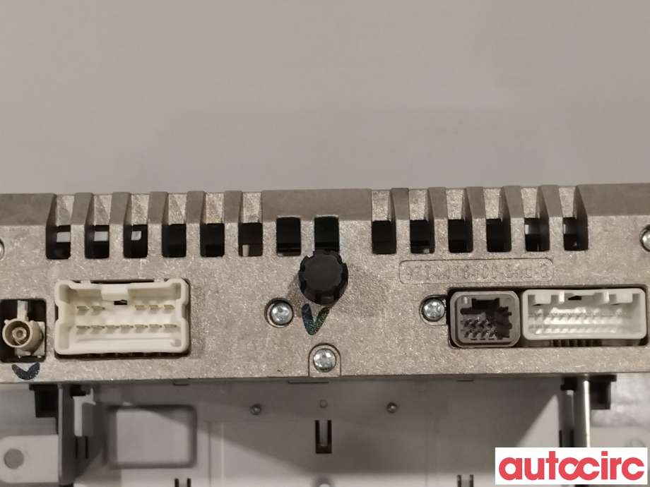 Bilstereo til Dacia Duster 2010-2017 (Type I)  (DACIA|280213803R|281155248R)