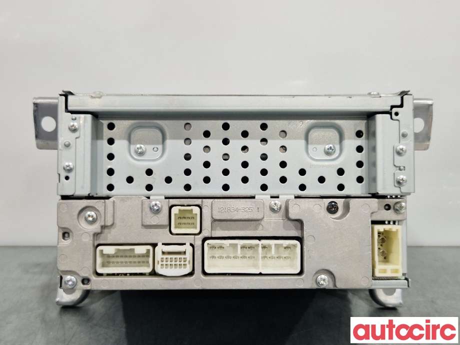 Bilstereo til Toyota Urban Cruiser 2009-2014  (TOYOTA|8612052580|123000-1700C101)