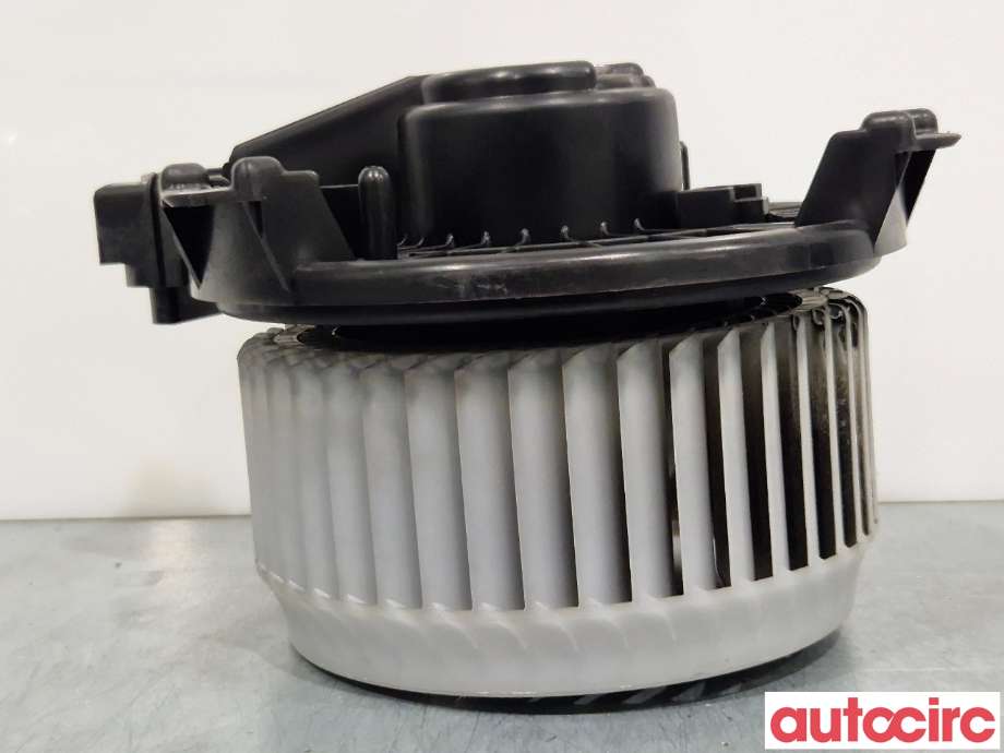 Varmeapparat motor til Toyota Urban Cruiser 2009-2014 (TOYOTA|8710352152||8710352151)