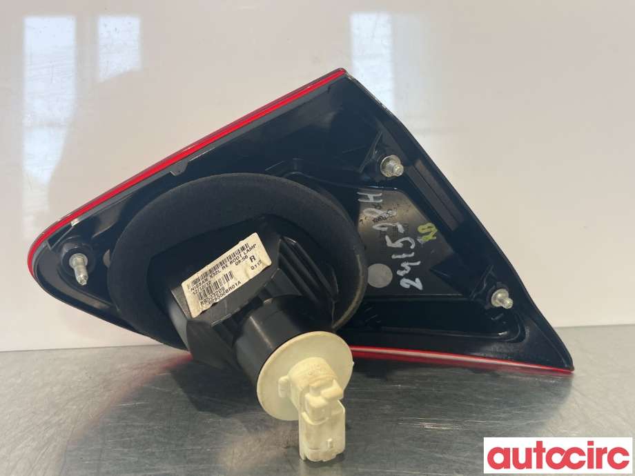 Baklykt høyre indre til Nissan Qashqai 2010-2014 (Type I, Fase 2)  (NISSAN|26554BR01A)