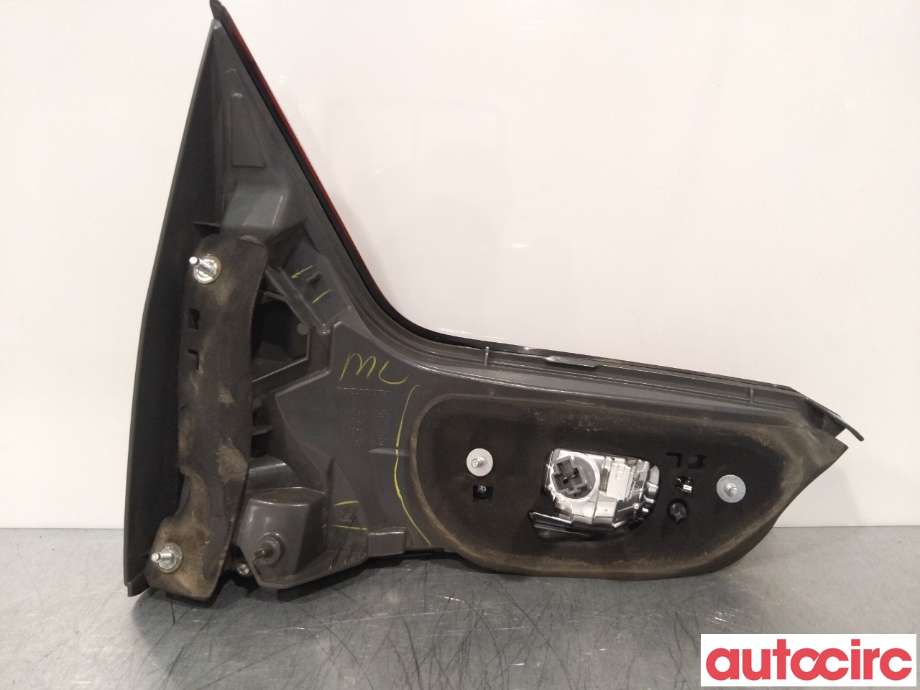 Baklykt venstre indre til Honda HR-V 2015-2021 (Type II)  (HONDA|34155-T7S-A01|)