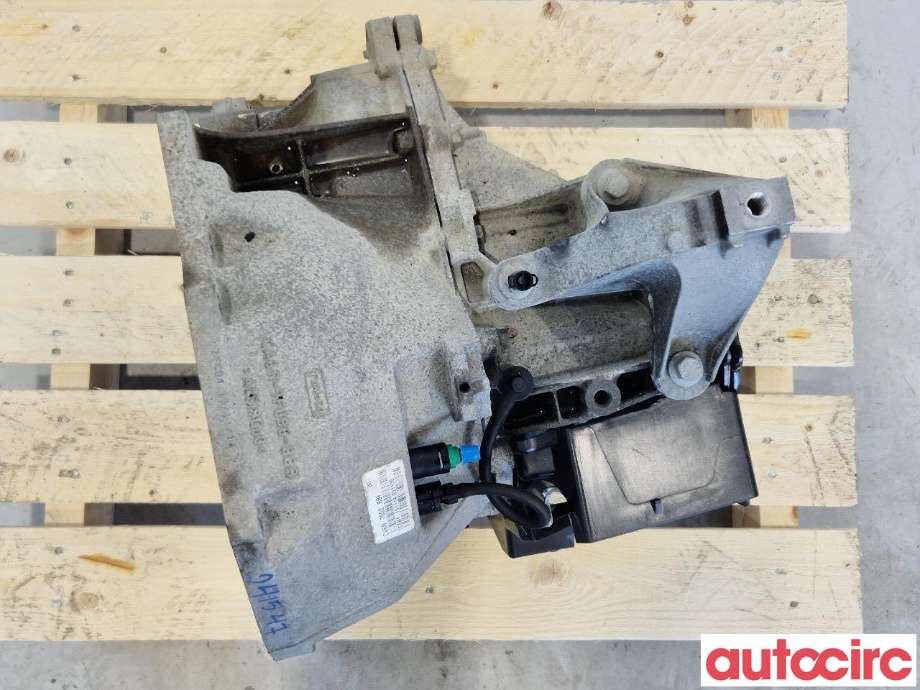 Girkasse manuell til Ford Focus 2014-2018 (Type III, Fase 2)  (FORD|2057783|CV6R-7002-BBH|)