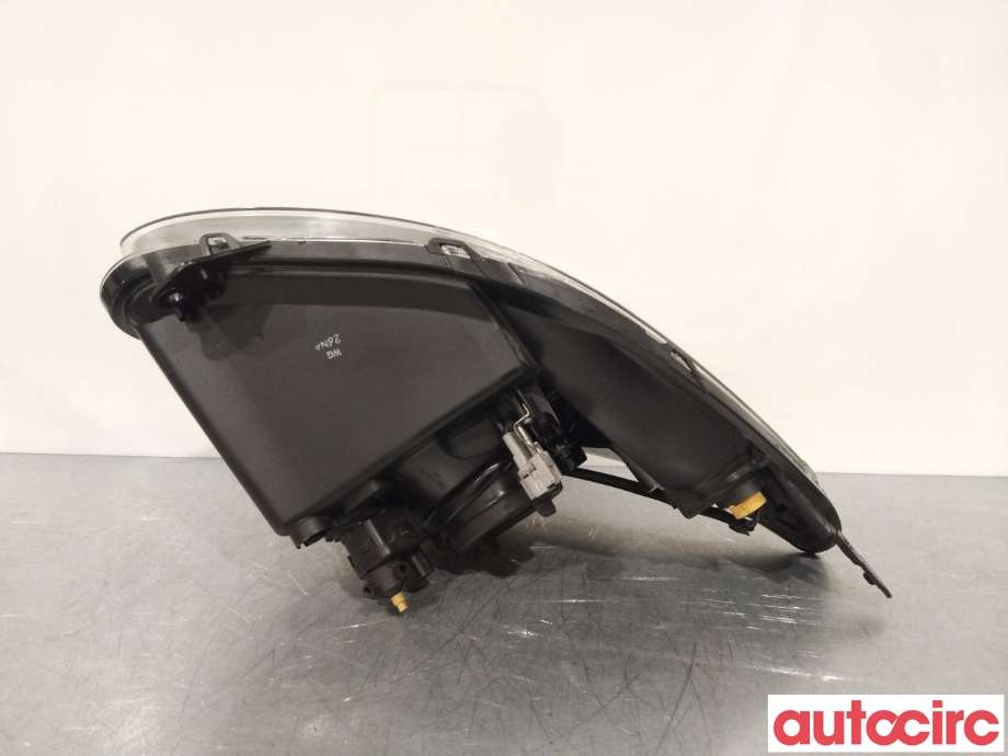 Frontlykt høyre halogen til Suzuki Swift 2005-2010  (SUZUKI|35120-63J10|)