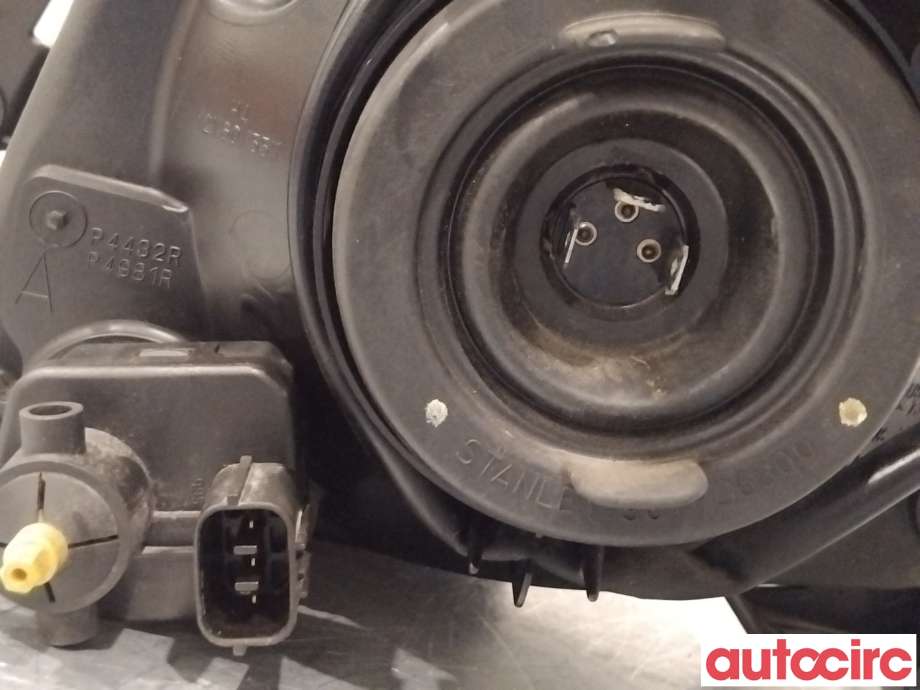 Frontlykt høyre halogen til Suzuki Swift 2005-2010  (SUZUKI|35120-63J10|)
