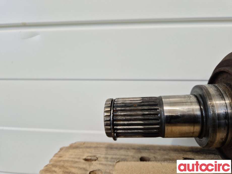 Drivaksel høyre foran til Hyundai Ix35 2010-2015  (HYUNDAI|495012Y900|)