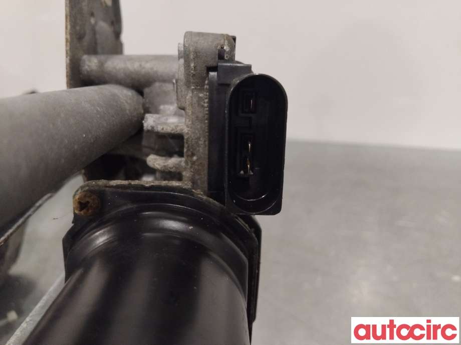 Viskermotor frontrute til VW CC 2008-2012 (PASSAT CC) (PASSAT CC) (VOLKSWAGEN|3C8955023F|)