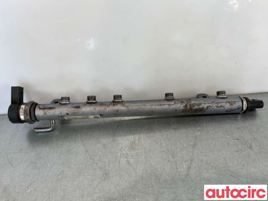Dyseskinne (fuelrail) til Mercedes B-Klasse 2008-2011 (Fase 2) (W245) (W245) (MERCEDES|A6400702395|)